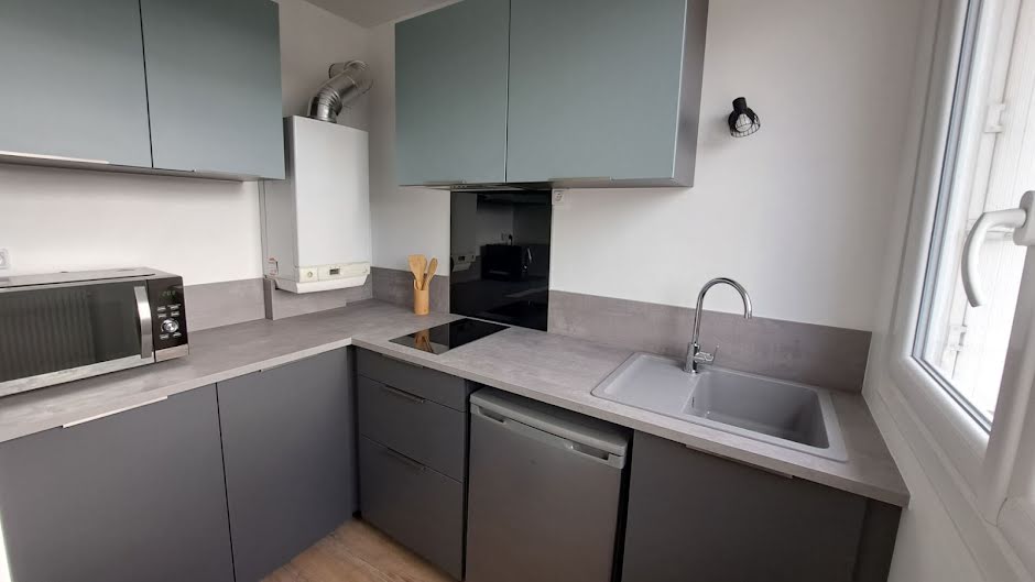 Location meublée appartement 1 pièce 25.22 m² à Tours (37000), 630 €