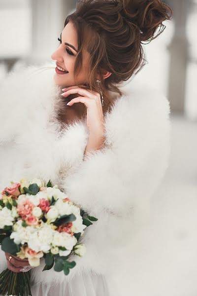 Fotografo di matrimoni Kristina Grechikhina (kristiphoto32). Foto del 6 febbraio 2019