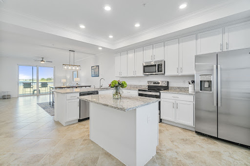 Appartement avec piscine 1