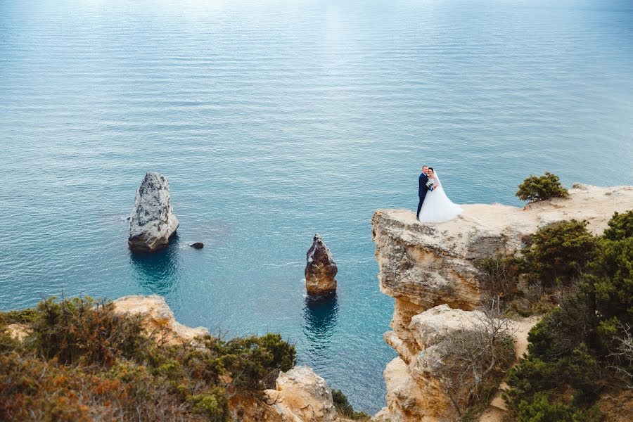 Fotógrafo de casamento Vyacheslav Kalinin (slavafoto). Foto de 21 de janeiro 2018