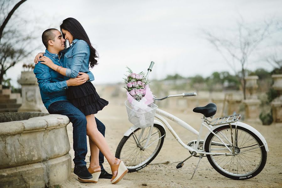 Esküvői fotós Zoomxbodas Zoomx Bodas (zoomxbodas). Készítés ideje: 2016 október 12.