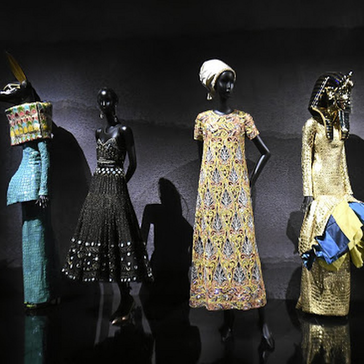 Christian Dior: Designer of Dreams at the V&A - Fashion Capital