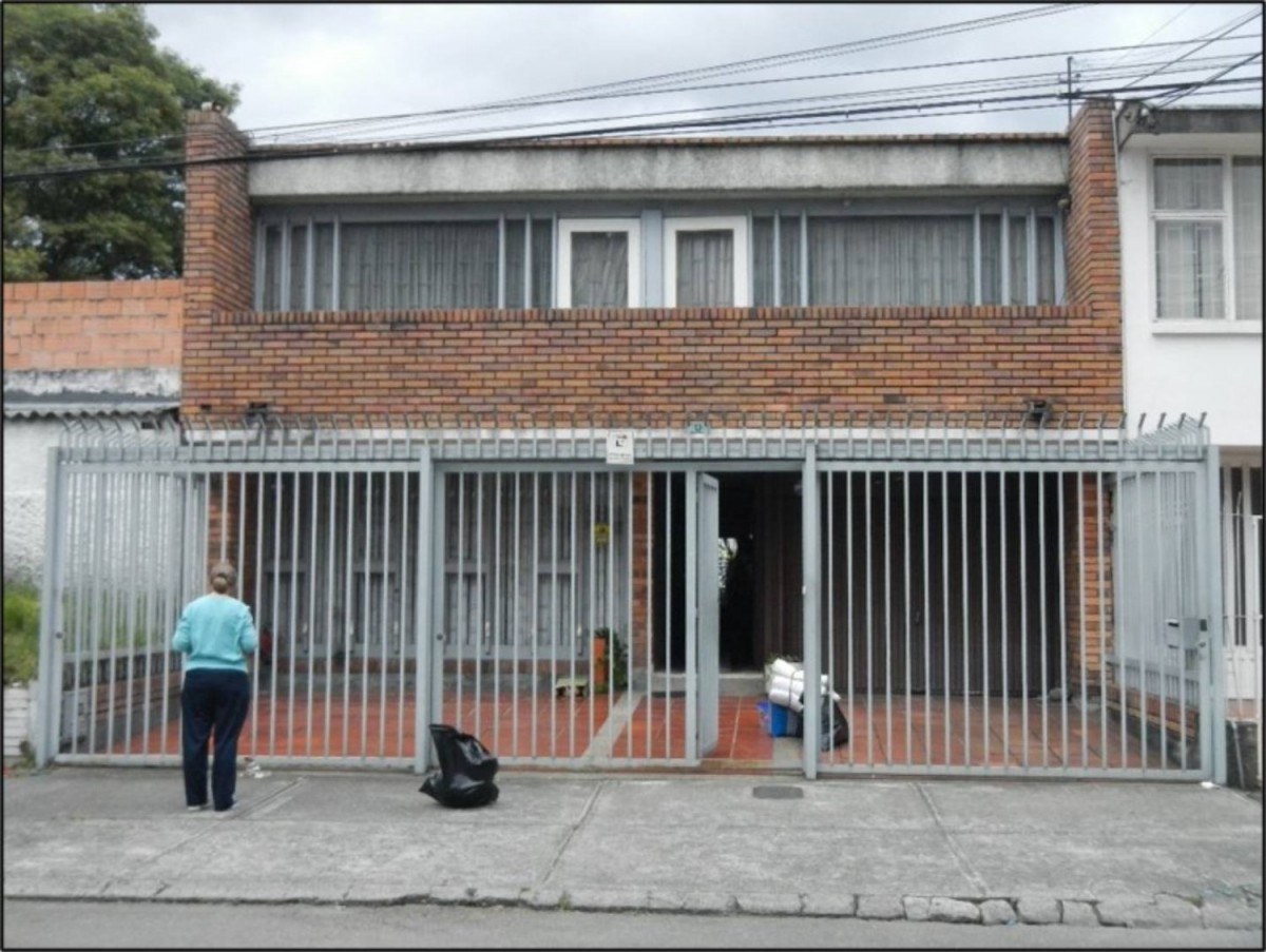 Casa En Venta - Estoril, Bogota