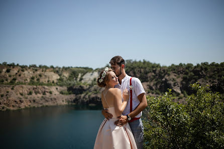 Fotógrafo de casamento Diana Voznyuk (dianavoznyuk). Foto de 24 de julho 2019