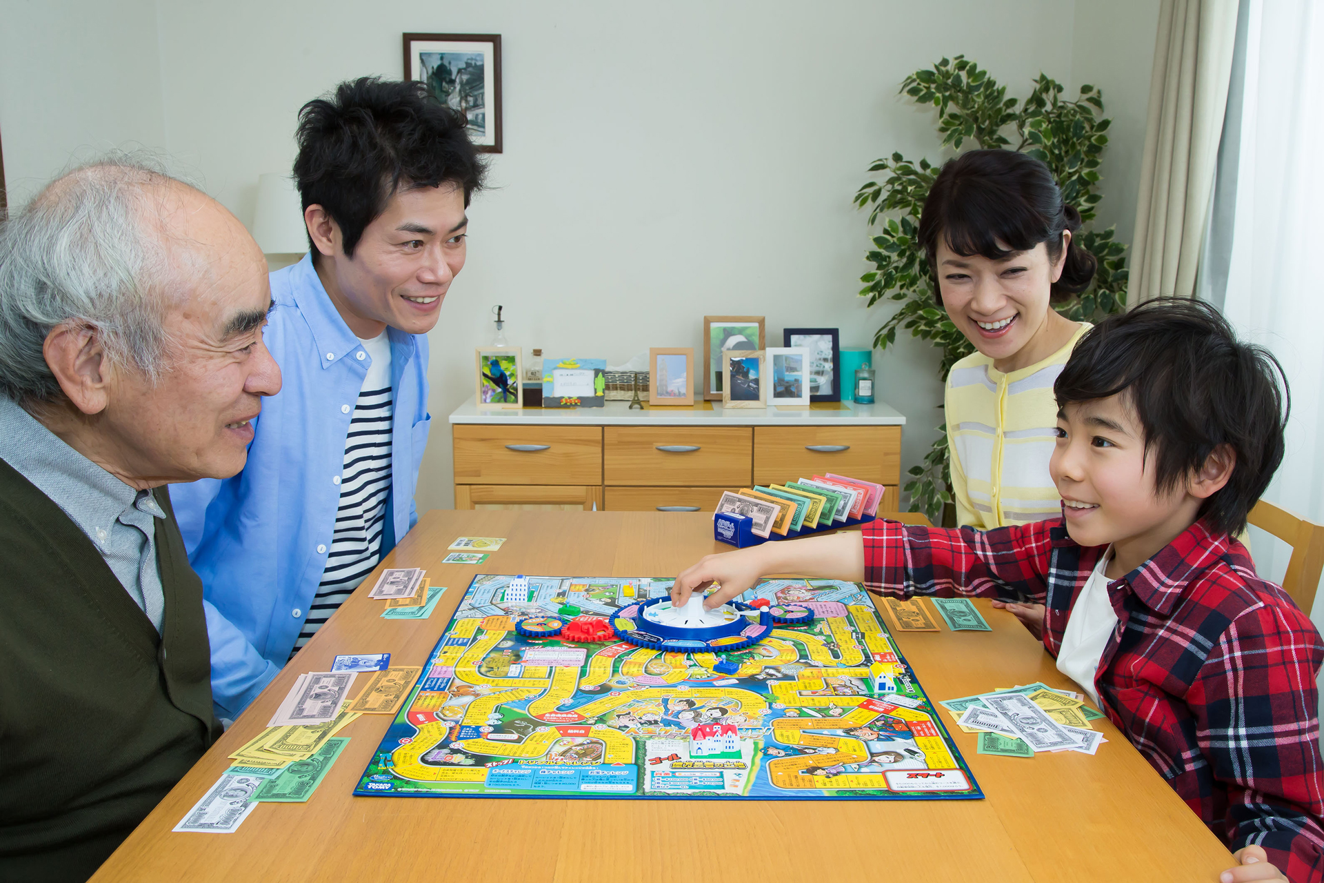 A boardgame plays up the worst nightmares of Japanese youth