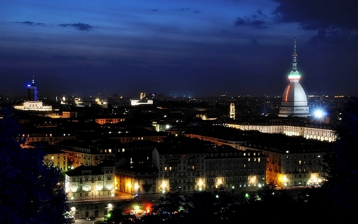 TORINO BY NIGHT di Paolo Scabbia