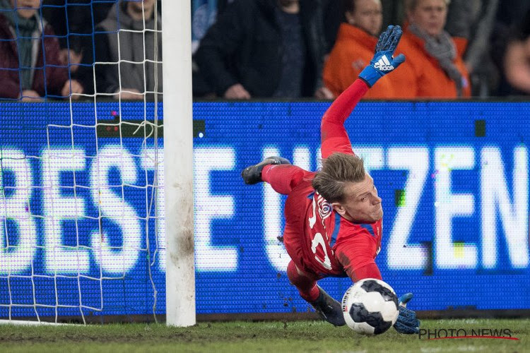 Roef vandaag weg, Svilar bijna en Anderlecht vindt derde doelman die bij vader mag komen trainen