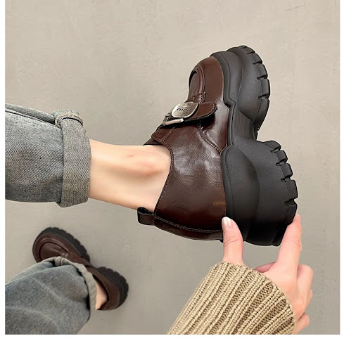 Title 5, Retro Raise The Bottom Small Leather Shoes for ...