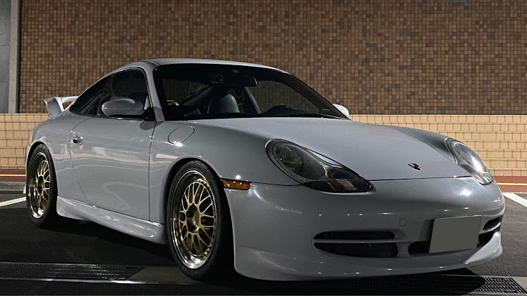 911 クーペのポルシェ996・ポルシェ911・ピックアップに選ばれたい・謹賀新年2021に関するカスタム事例の投稿画像3枚目
