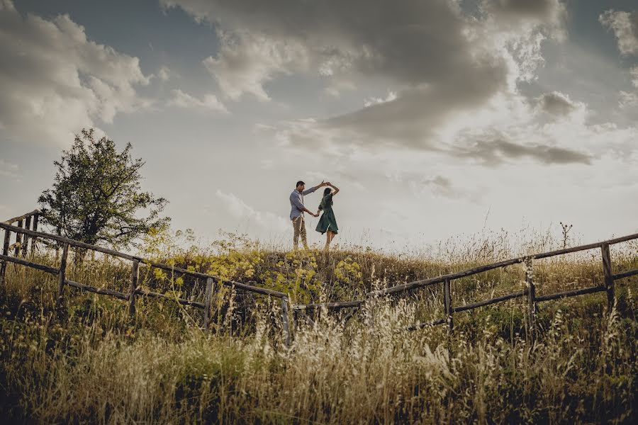 Fotografo di matrimoni Goran Kris (gorankris). Foto del 15 dicembre 2021