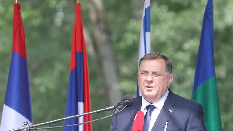 Dodik: Jasenovac je najveći srpski podzemni grad