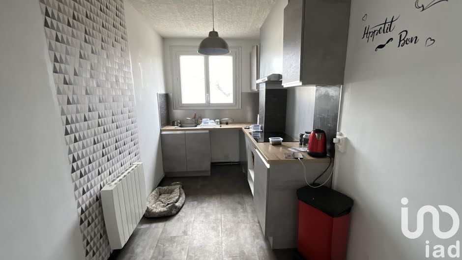 Vente appartement 4 pièces 80 m² à Poitiers (86000), 146 500 €