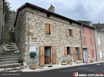 maison à Marcols-les-Eaux (07)