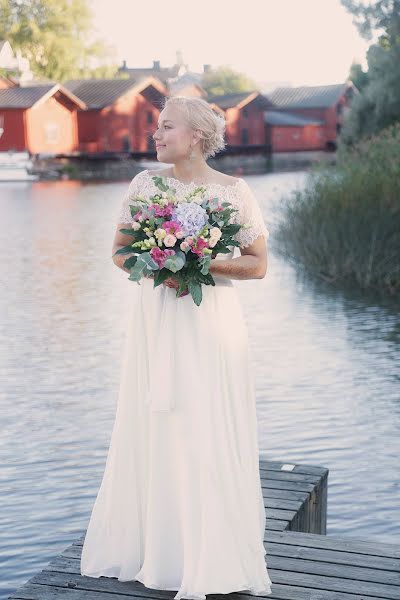 Свадебный фотограф Sara Huhtinen (huhtinensara). Фотография от 24 декабря 2018