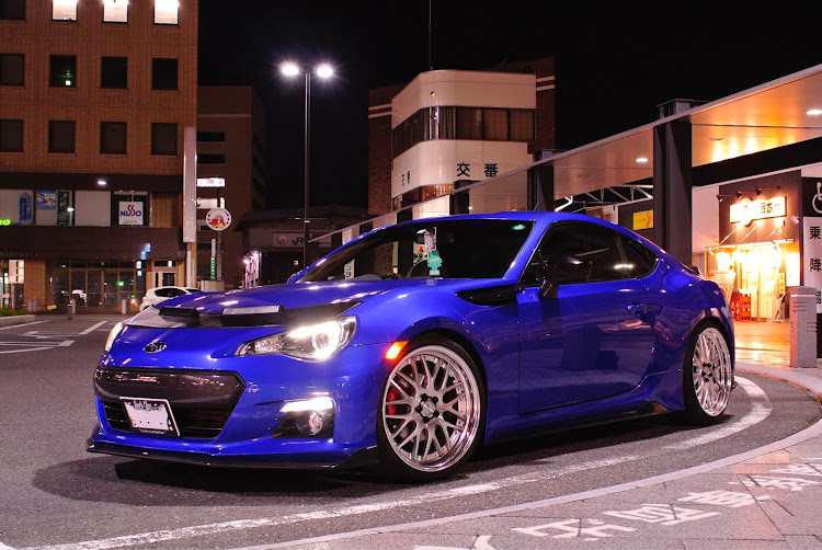BRZの86STYLE with BRZ 2021 Part2・洗車した！・Newテールランプ・ノーズブラに関するカスタム事例の投稿画像4枚目