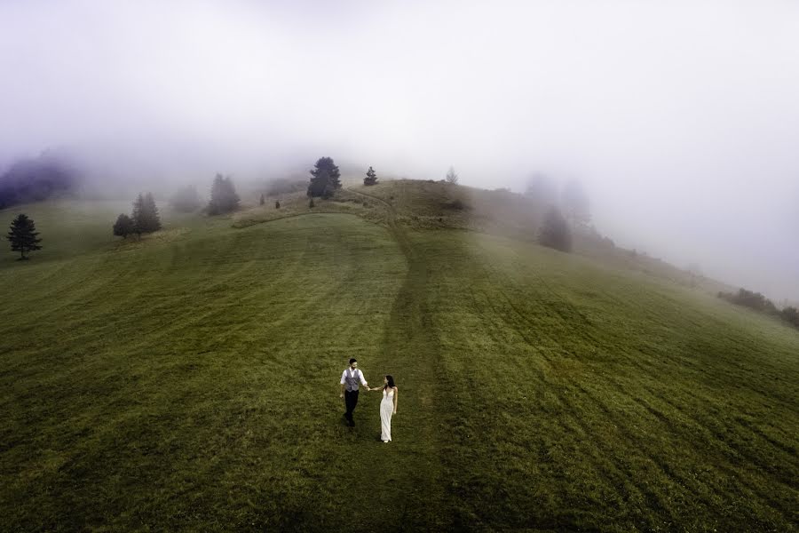 Wedding photographer Paweł Kowalewski (kowalewski). Photo of 1 October 2020