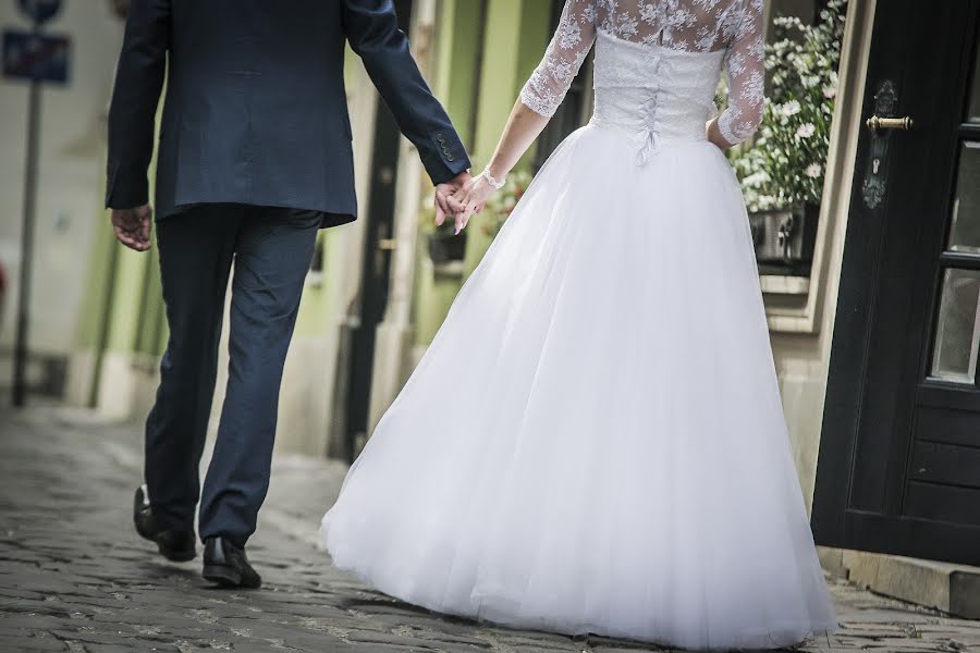 Fotógrafo de casamento Tomasz Cygnarowicz (tomaszcygnarowi). Foto de 19 de setembro 2017