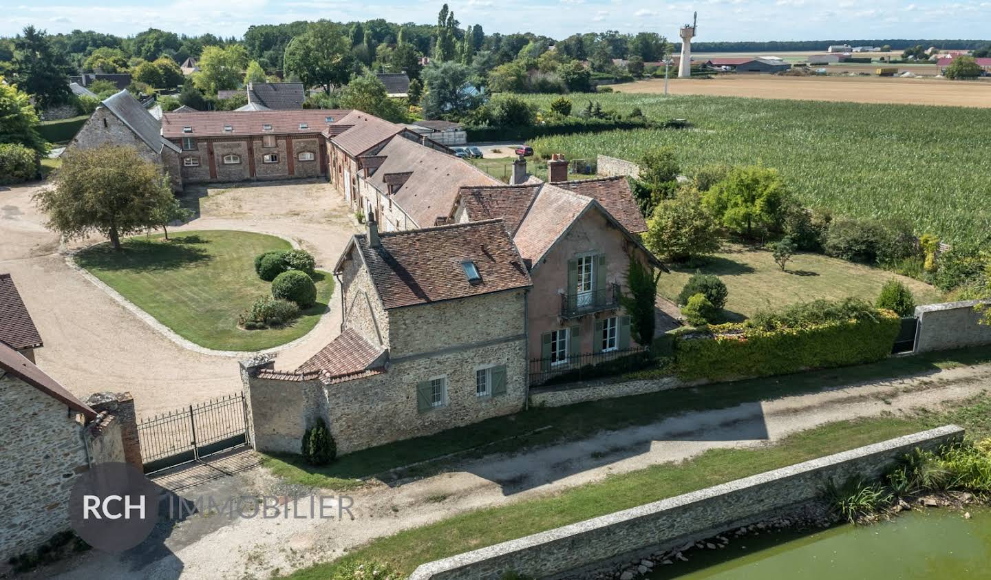 House Rambouillet