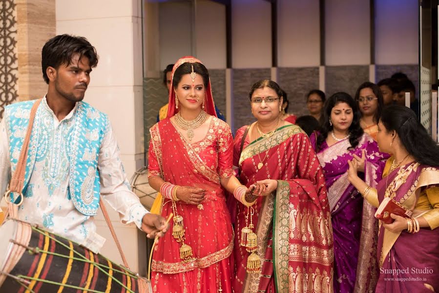 Fotografo di matrimoni Suniel Sri (studiosnapped). Foto del 9 dicembre 2020