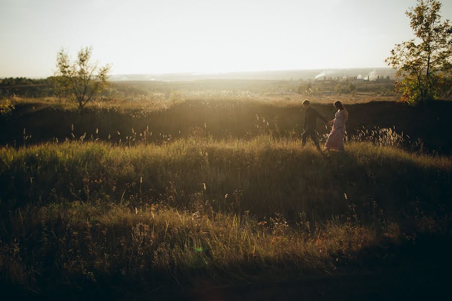 Wedding photographer Viktoriya Golomolzina (vikki). Photo of 5 October 2018