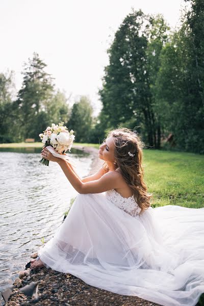 Fotógrafo de casamento Alena Egorova (alena1988ae). Foto de 13 de janeiro 2020