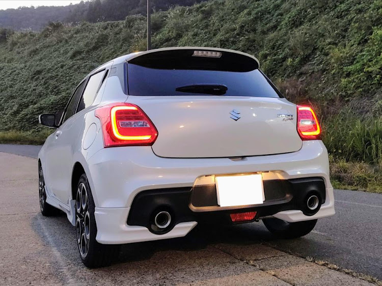 GRヤリスのzc33s・スイフトスポーツ・浮気シリーズに関するカスタム事例の投稿画像10枚目