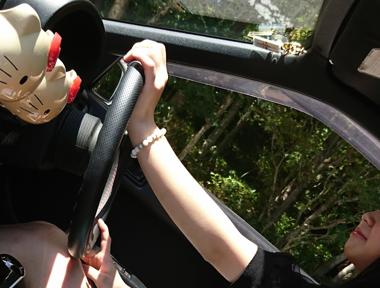 RX-7の頭文字D・群馬県・赤城山・車好き女子・スポーツカー女子に関するカスタム事例の投稿画像9枚目