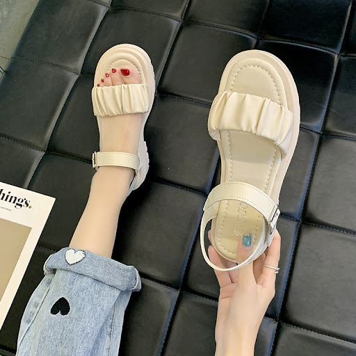 Title 6, Flat Net Red Student Casual Beach Roman Flat Sa...