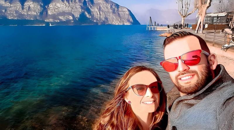 Selfie a Iseo con mia moglie di GrazianoLG