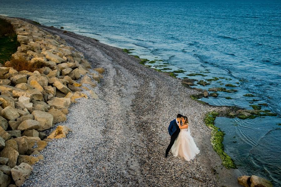 Wedding photographer Ionut Draghiceanu (draghiceanu). Photo of 2 April 2020