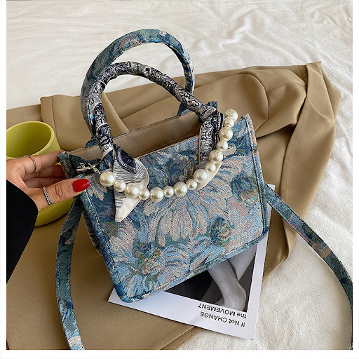 Title 2, Womens Printed Large-capacity Messenger Handba...