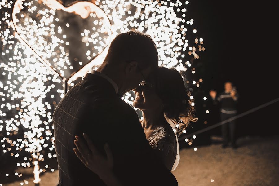 Wedding photographer Damir Absalyamov (damir02). Photo of 15 October 2019