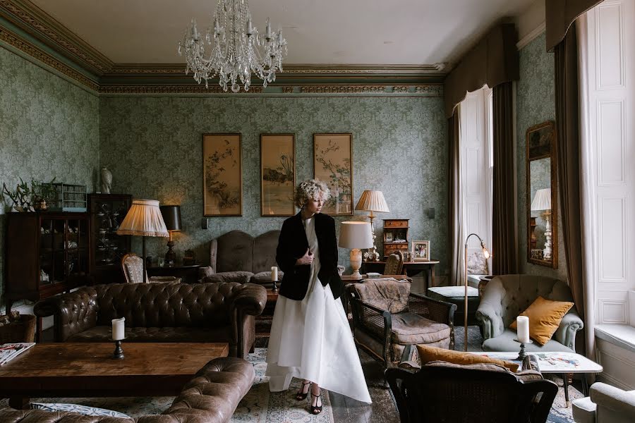 Wedding photographer Egle Laukyte-Sarganov (whitecatstudio). Photo of 1 October 2019