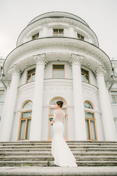 Wedding photographer Kseniya Lopyreva (kslopyreva). Photo of 9 October 2017