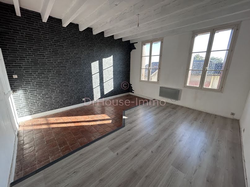 Vente maison 4 pièces 107 m² à Loudun (86200), 95 000 €