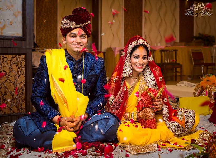 Jurufoto perkahwinan Rishav Chakraborty (piixonova). Foto pada 9 Disember 2020