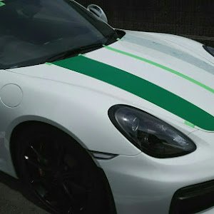 ケイマン GT4