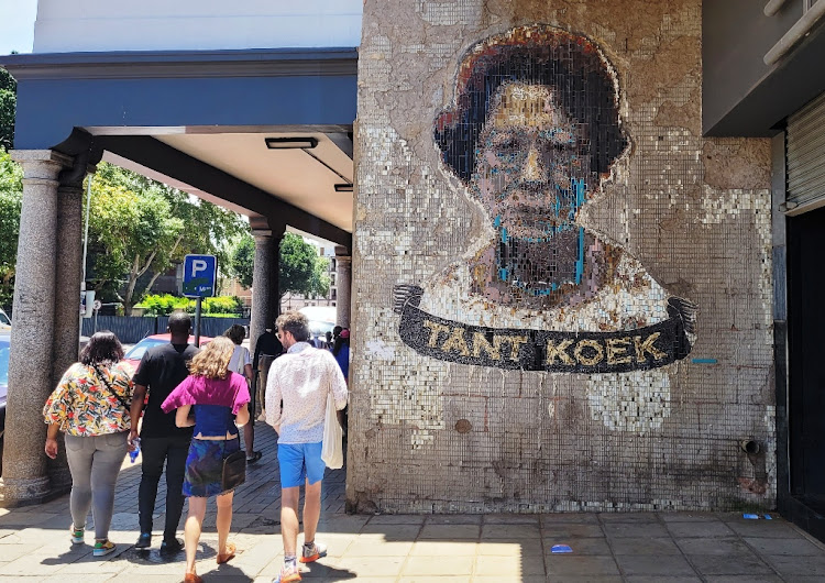 Hannelie Coetzee's 'Tant Koek' mosaic in the Pretoria CBD.