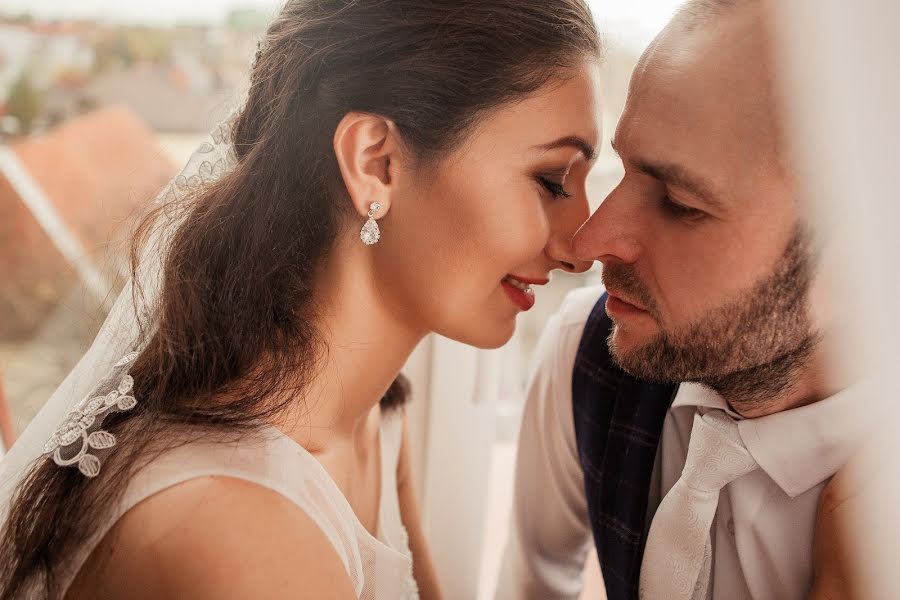 Fotografo di matrimoni Olga Sonder (olgaunholy). Foto del 3 dicembre 2018