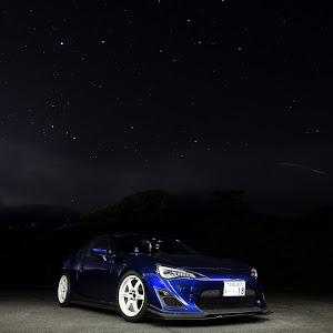 86 ZN6