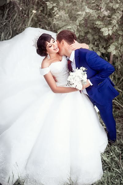 Fotografo di matrimoni Alena Yakovleva (alenayakovleva). Foto del 3 agosto 2019