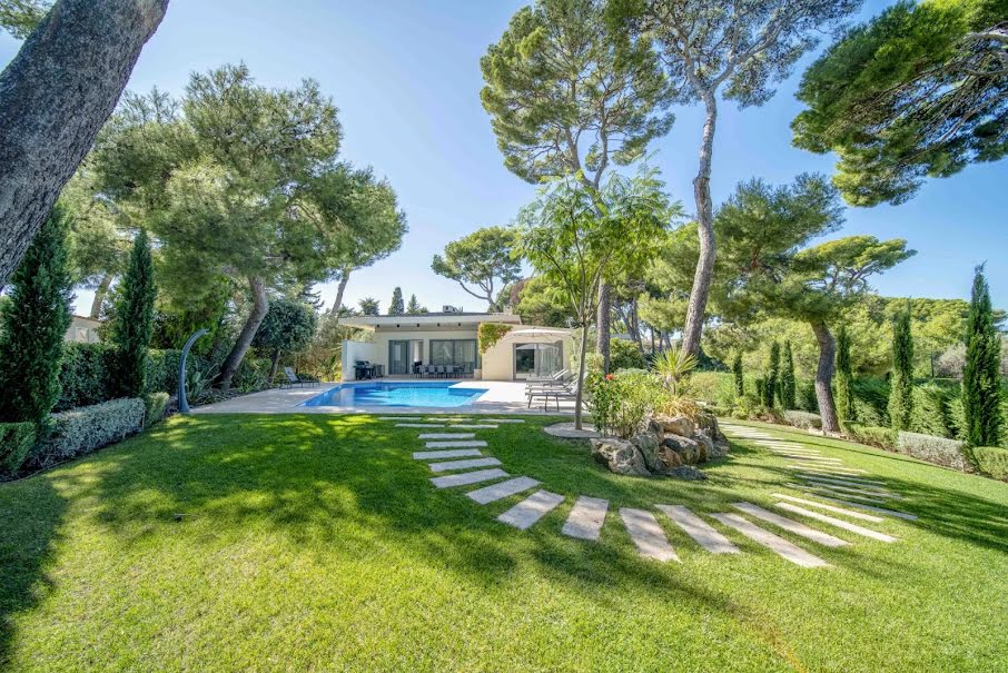 Vente villa 7 pièces 289 m² à Antibes (06600), 5 300 000 €