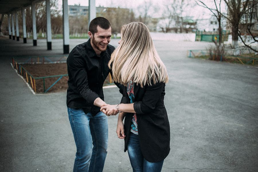 Svadobný fotograf Evgeniy Nabiev (nabiev). Fotografia publikovaná 31. júla 2015