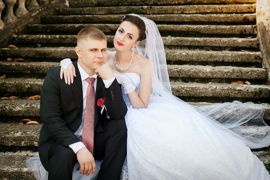 婚礼摄影师Olga Babiy（olichka）。2014 8月11日的照片