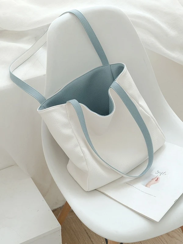 Bolsa Tote Reversível Cores Contrastantes Dupla Face Perfeita para Uso Diário Design Amplo e Elegante Resistente e Versátil