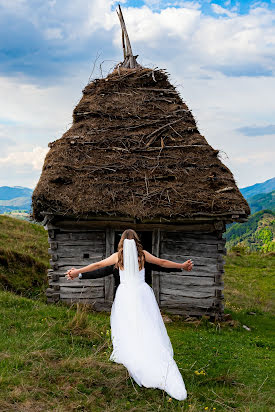 Fotograful de nuntă Cosmin Vlad (cosminvlad). Fotografia din 13 mai