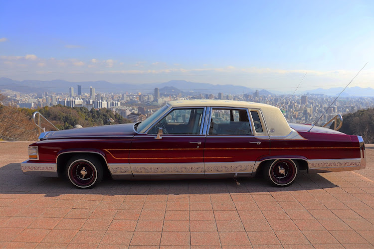 ブロアムの広島・アメ車・車好きと繋がりたい・ネイキッド・ブルームーンカフェに関するカスタム事例の投稿画像1枚目