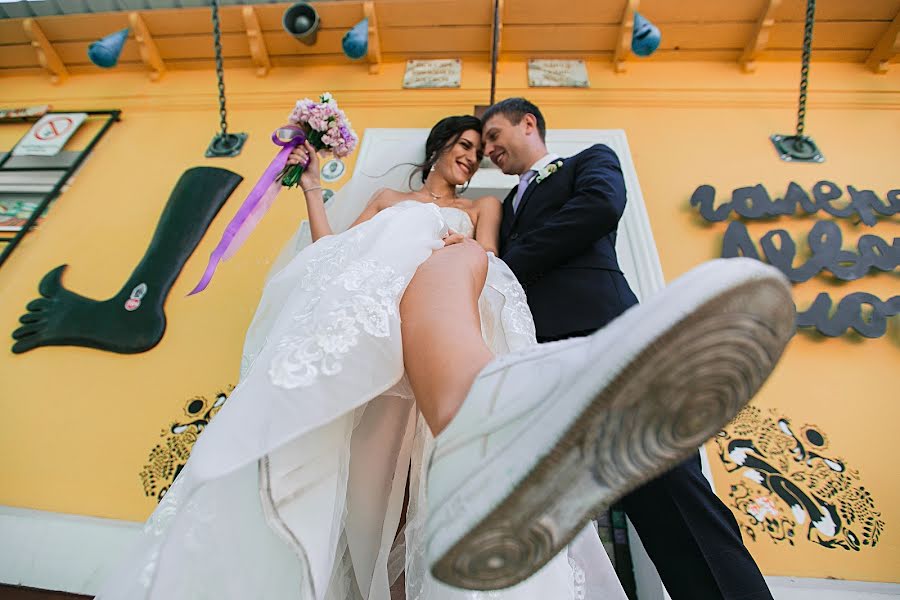 Wedding photographer Yuliya Baldeeva (bafotoo). Photo of 13 October 2018