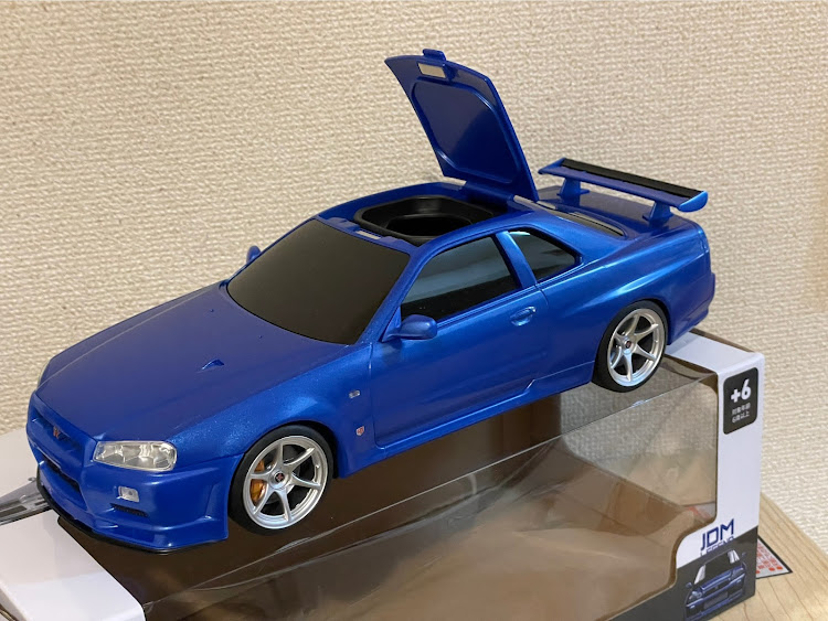 きんちゃんさんが投稿したR34・GT-R・今年1年ありがとうございました・来年もよろしくお願いします・ベイサイドブルーに関するカスタム事例の投稿画像1枚目