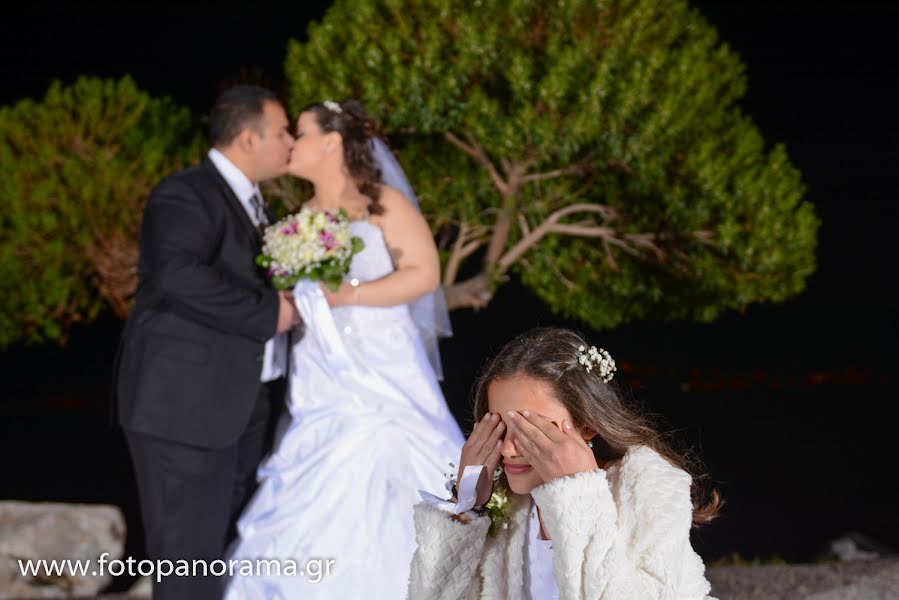 Fotografo di matrimoni Nick Vaitsopoulos (fotopanorama). Foto del 15 marzo 2017